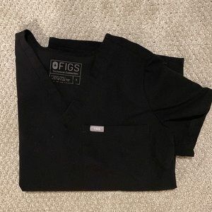 Black figs. Small top and two medium bottoms